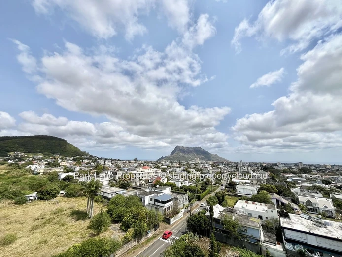 Experience elevated living in Sodnac – Modern 3-bedroom penthouse with stunning views