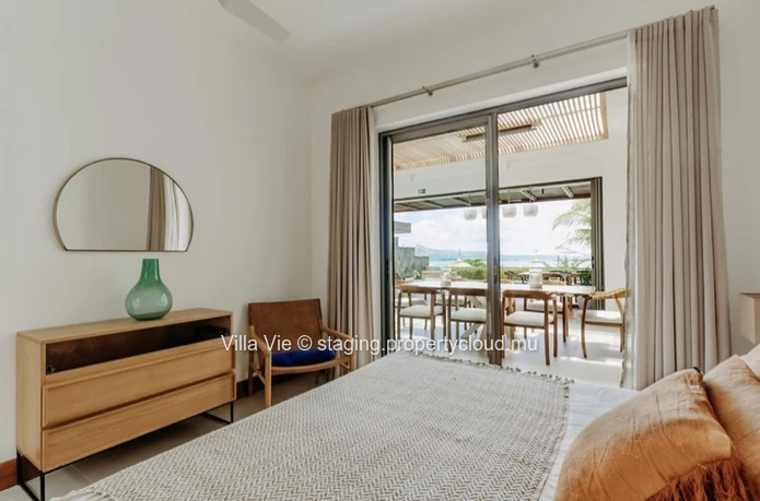Cap Malheureux - Superbe villa contemporaine de 3 chambres pieds dans l'eau