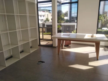 4 Bedroom Office