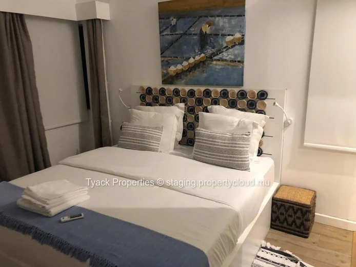 Prestigious Beachfront Penthouse with Breathtaking Bay Views – Grand Baie