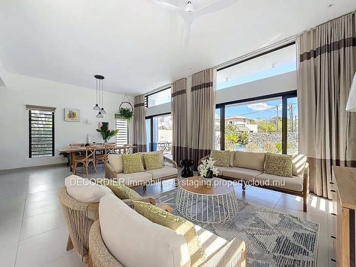 À Louer – Magnifique villa contemporaine avec piscine