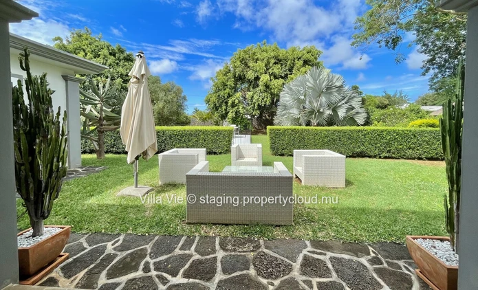 Foret Daruty - Charmante villa de 4 chambres avec piscine et grand jardin