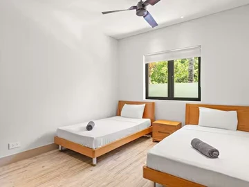 3 Bedroom Townhouse, Duplex