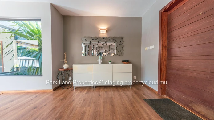 Elegant family home in Saint Antoine