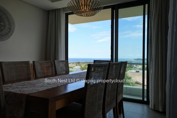 Nice furnished duplex apartment with 3 en-suite bedrooms