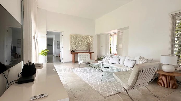 Élégante villa de 4 chambres avec bureau/studio, et piscine privée
