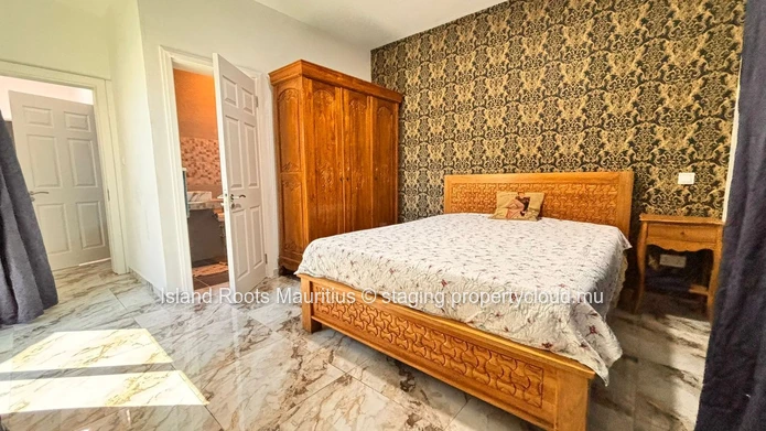 Contemporary villa for rent - Calodyne