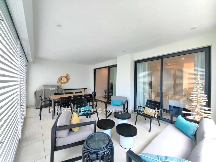 Jolie appartement clé en main, avec un jardin privatif et deux sublime piscine commune avec un accès sécurisé, sur un...