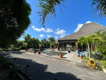 4 Bedroom Villa