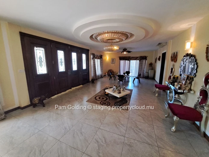 Pointe aux Biches – House for sale – Pam Golding Mauritius