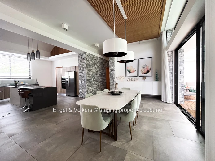 A Rare Masterpiece of Luxury Living in Pereybere