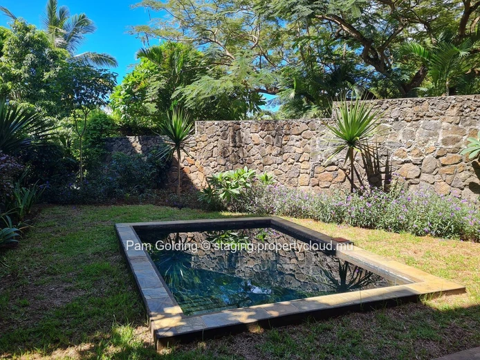 Stylish 3-Bedroom Ground-Floor Apartment for Sale in Pointe aux Canonniers - Le Savoy Complex (Sole Mandate)