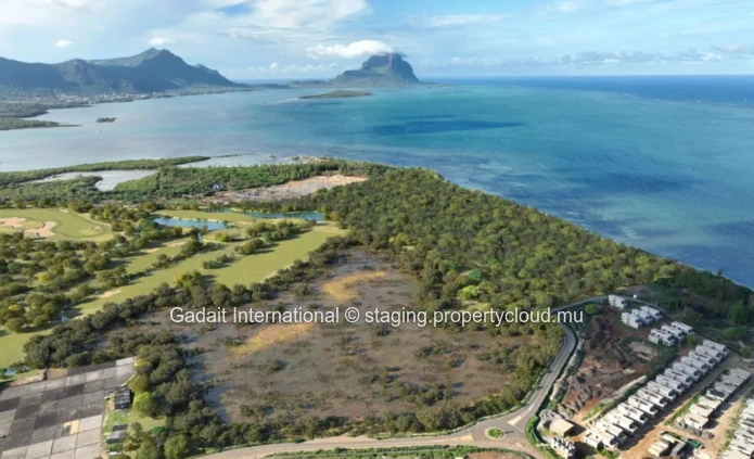 Harmonie-N-61 : villa sur 1640m², accès golf et plage - Rivière Noire