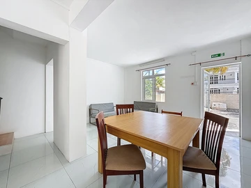 Appartement de 10 Chambres