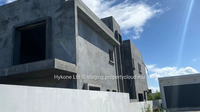 Villa To Finish For Sale In Albion