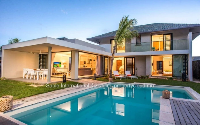 Luxurious Villa PDS in Tamarin with Private Pool and Sea Access - 364m² living area, 669m² land, Fully Furnished 