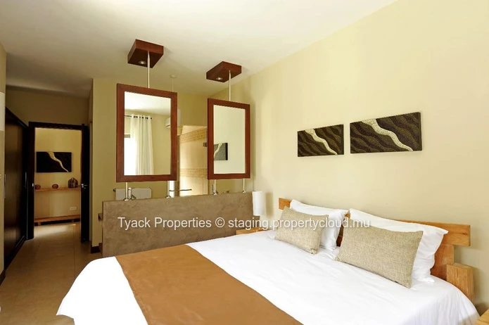 Elegant 3-Bedroom Villa with Private Pool for Sale – Grand Baie, Mauritius