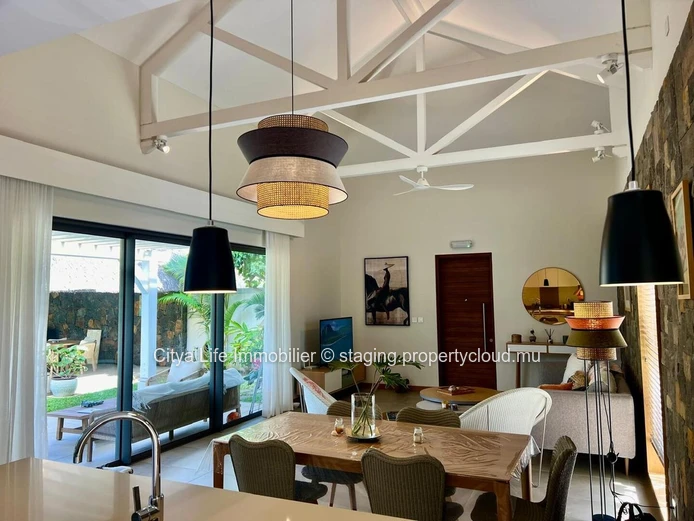 Luxurious Villa with Private Pool in Grand Baie - 147m² Living Space, 500m² Land Area - Only 850 000 €!