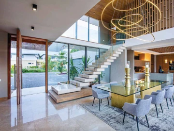 5 Bedroom Villa