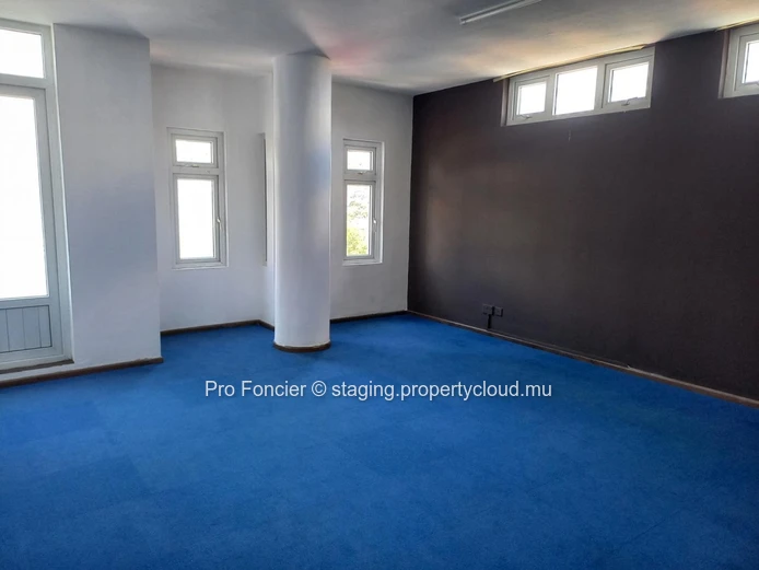 Commercial space in Quatre Bornes - Centrally located !