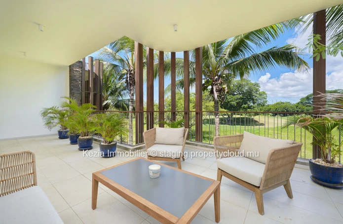 Appartement Avec Vue Sur Le Golf De Mont Choisy