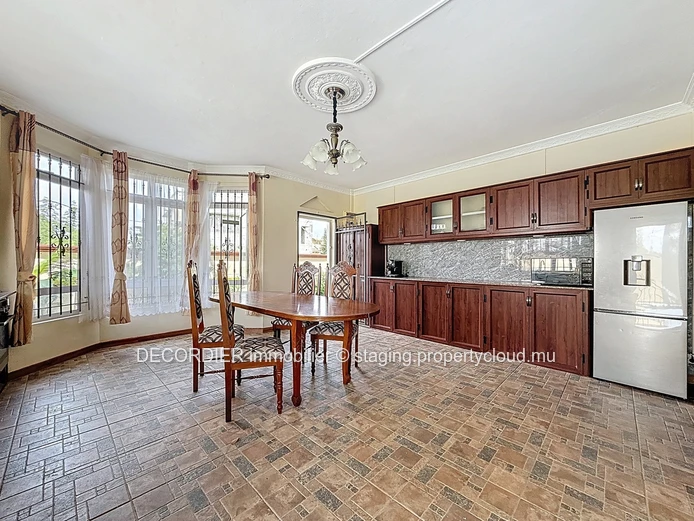 Maison à vendre à  Pereybère