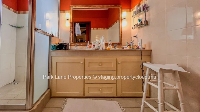 Appartement lumineux et confortable dans un emplacement de choix à Floreal