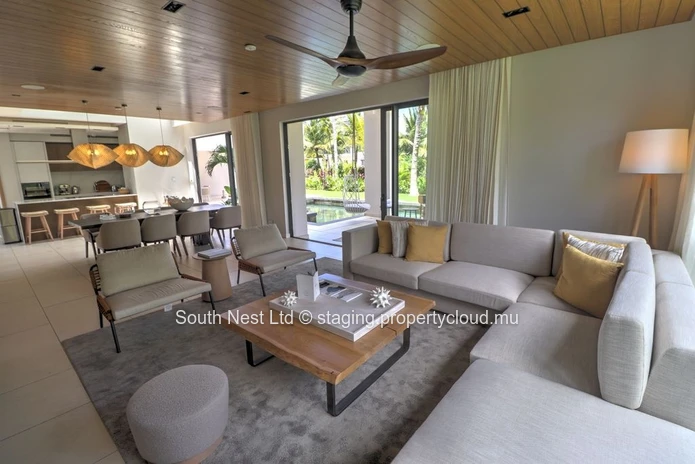 One&Only luxury villa with a private pool, seafront access