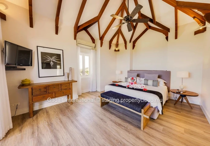 Luxury Villa with Pool & Golf View for Sale | Heritage Valriche – Bel Ombre