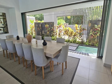 5 Bedroom Villa