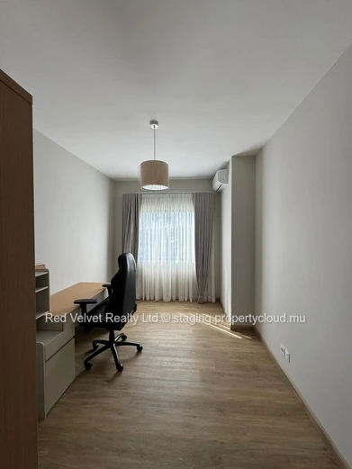 Luxurious Penthouse for Rent at Sodnac - Quatre Bornes - Rs 115,000 (negotiable) | 230 m² | 2 Parkings
