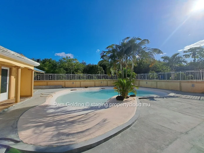 Pointe aux Biches – House for sale – Pam Golding Mauritius