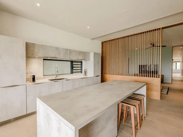 4 Bedroom Apartment