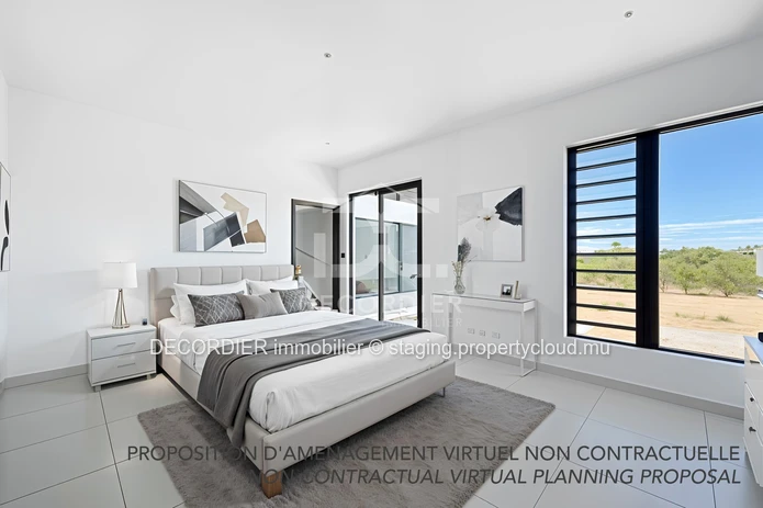 Contemporary Single-Storey Villa with Swimming Pool