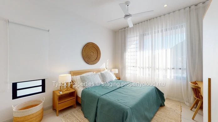 PDS Penthouse for Sale – Waterfront Luxury in Rivière Noire