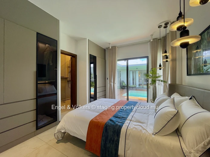 Tropical Luxury Villa with Pool – Just Steps from the Beach