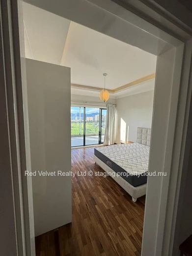 Penthouse À Vendre – Sodnac, Quatre Bornes