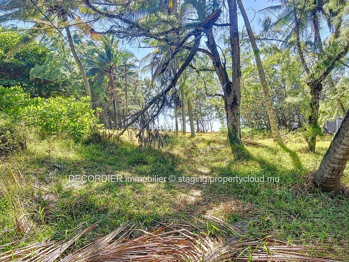 À Vendre Poste Lafayette Terrain Constructible