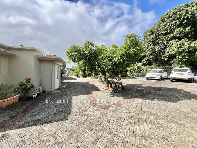 Spacieuse maison avec annexe à vendre – Quartier prisé de Beau Bassin