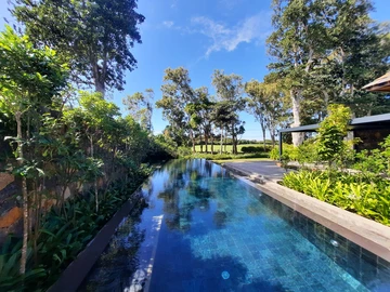 5 Bedroom Villa