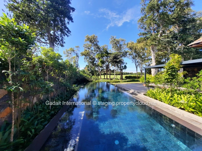 Villa Amicitia: villa with spa and private beach access at Anahita Golf & Spa Resort