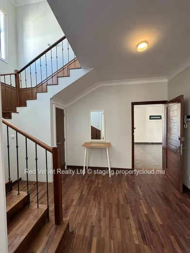 Penthouse À Vendre – Sodnac, Quatre Bornes