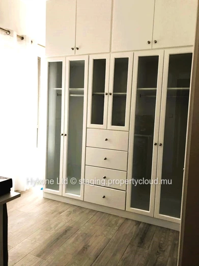  Appartement(R+3) À Vendre À Flic En Flac