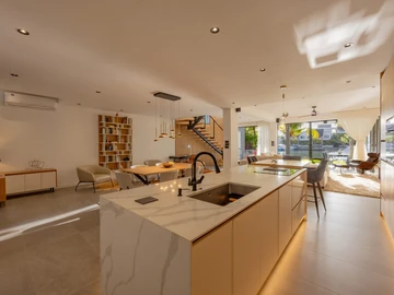 3 Bedroom Townhouse, Duplex