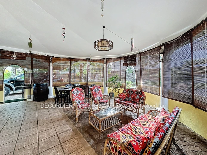 Charming family home in Grand Gaube, close to the sea (Sole Mandate)