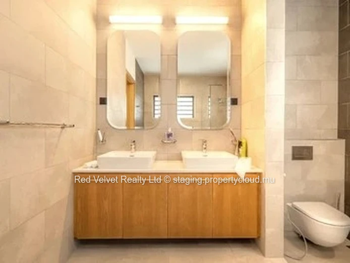  Luxurious Beachfront Apartment for Rent in Pereybere, Grand Baie