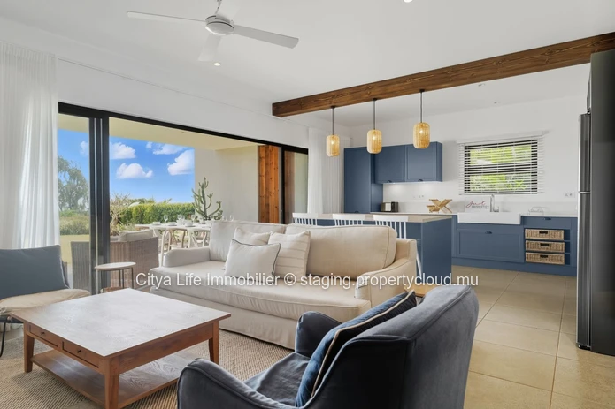 Stunning Apartment with Sea View and Pool Access in St Antoine - PDS - Rs 25M