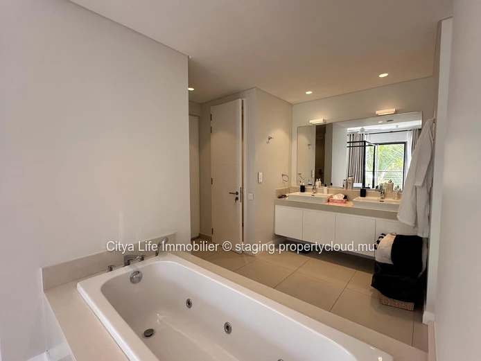 Luxurious Grand Baie Penthouse with Private Pool - 401m², 3 Beds - $1.7M