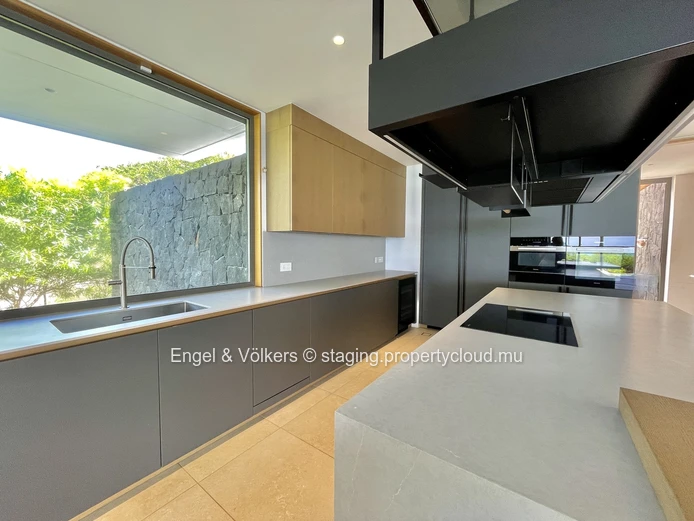 Breathtaking Beachfront Villa – A Blank Canvas for Your Coastal Dream
