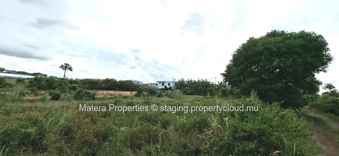 Terrain résidentiel à Petit Raffray 420m² pour Rs!